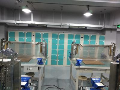 復旦附中自動寄存柜項目交接完成