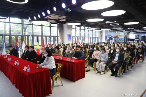 中國(guó)推介社區(qū)團(tuán)購(gòu)啟動(dòng)大會(huì)暨百團(tuán)團(tuán)長(zhǎng)品鑒會(huì)在上海成功舉辦