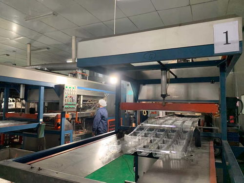 稅收優(yōu)惠鋪路, 小微 企業(yè)駛上高新道